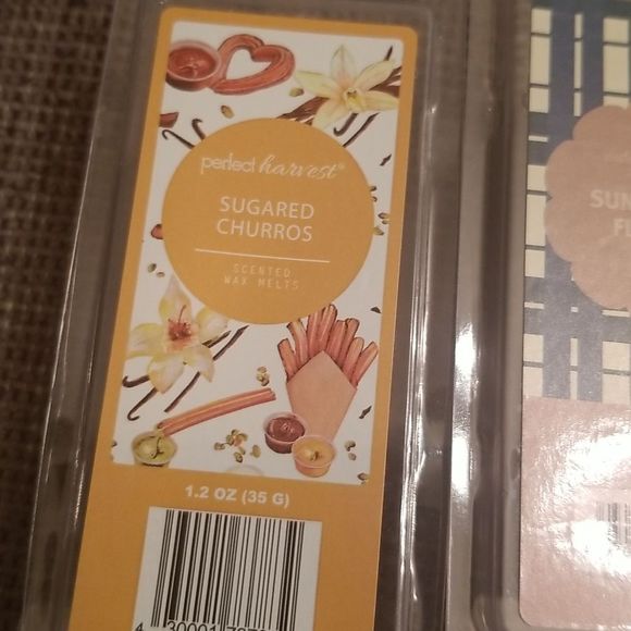 Perfect Harvest Wax Melts Set of 4! Sweetie Pie,Sunwashed Flannel, Sugar Churros - Picture 5 of 7